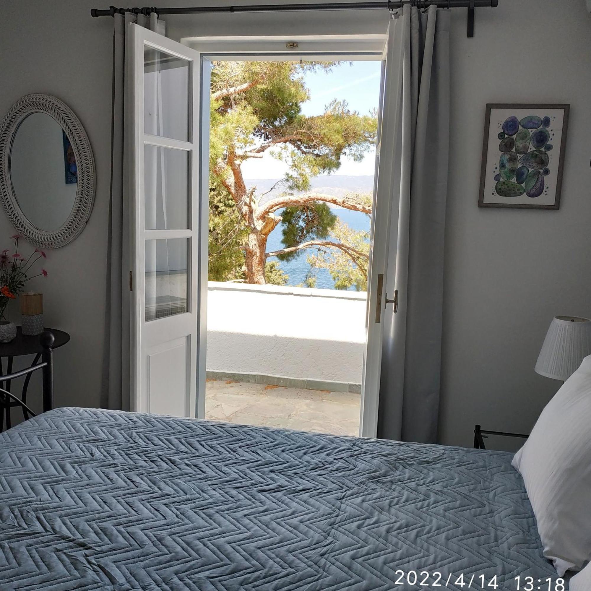 Pine Trees And Sea View Houses In Hydra - Daphne, Chloe, Myrto, Eleni 客房 照片