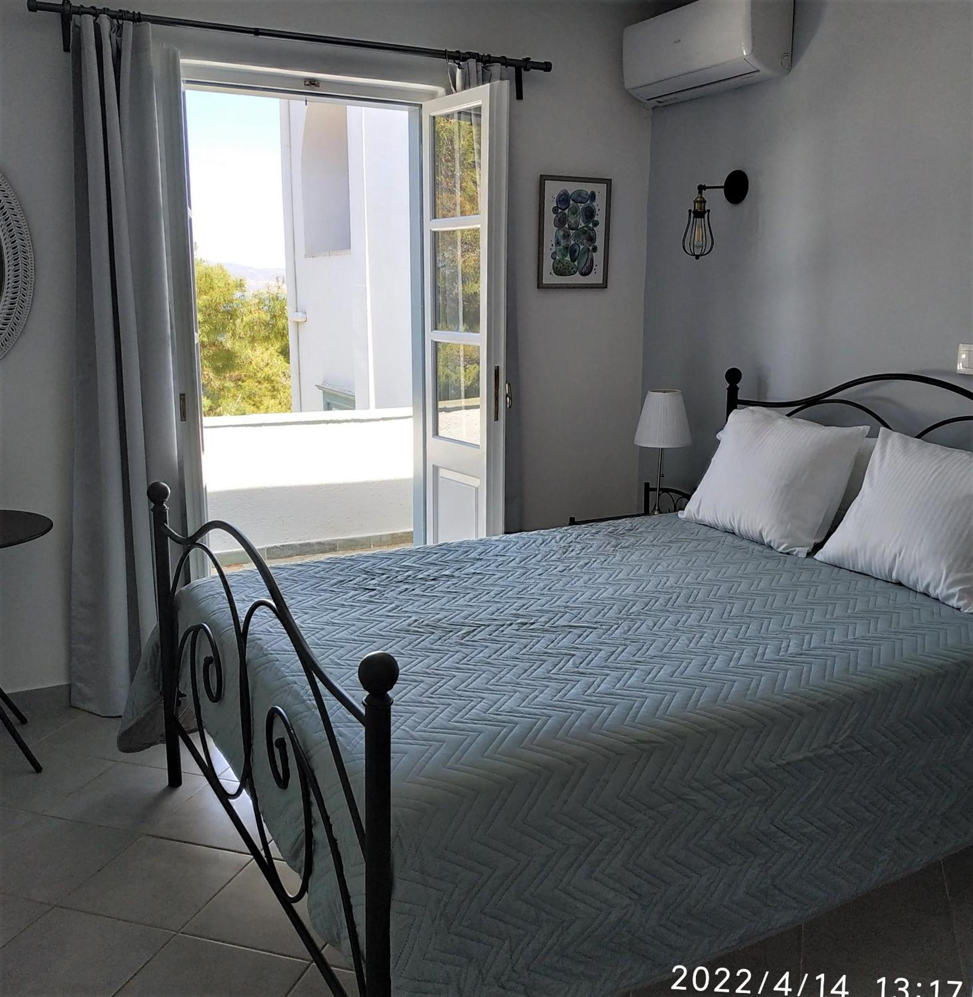 Pine Trees And Sea View Houses In Hydra - Daphne, Chloe, Myrto, Eleni 客房 照片