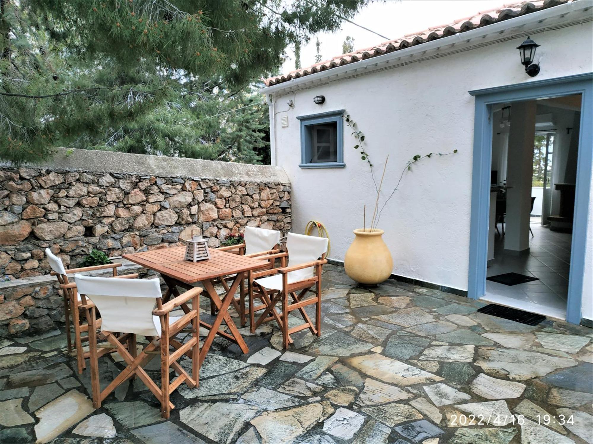 Pine Trees And Sea View Houses In Hydra - Daphne, Chloe, Myrto, Eleni 客房 照片