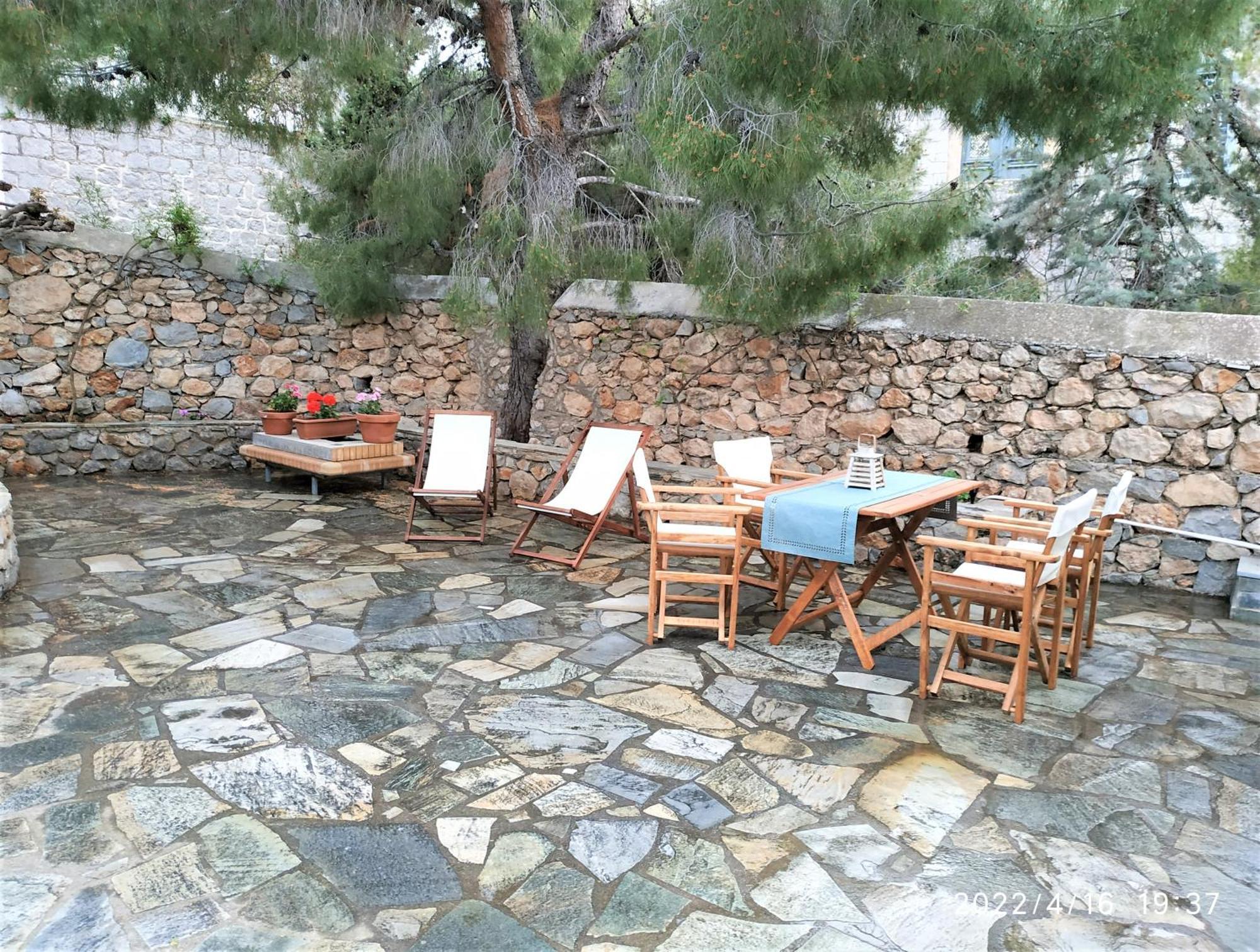 Pine Trees And Sea View Houses In Hydra - Daphne, Chloe, Myrto, Eleni 客房 照片
